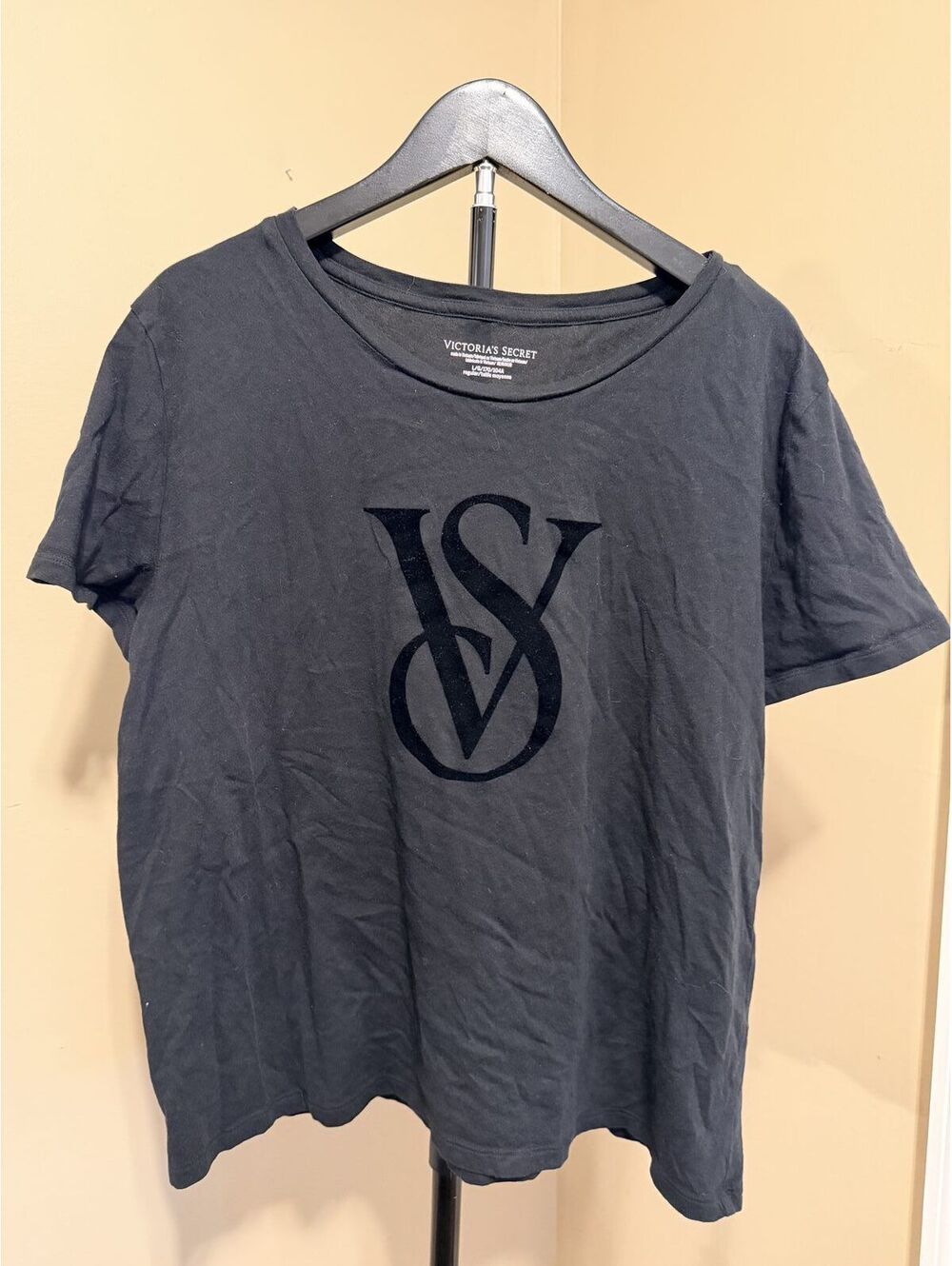 Victoria's Secret Gray VS Logo Tee Size L